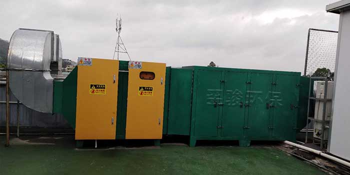 塑料廠注塑車間廢氣處理設備安裝